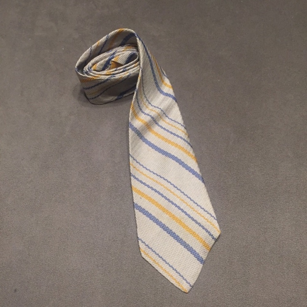 Vintage Christian Dior 100% Silk 57 Inch Men’s Necktie